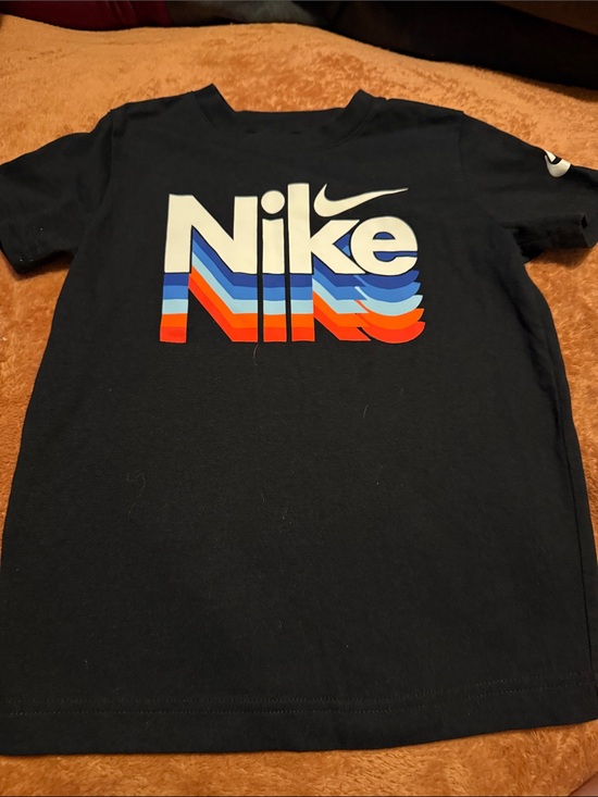 Nike Other - Nike Kids Black Graphic Logo Tee boys sz 5 t shirt